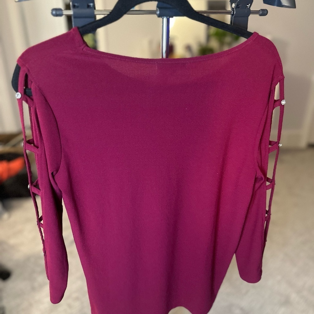 ✨Madison Deep Red Long Sleeve Top | Size Small - Picture 7 of 9